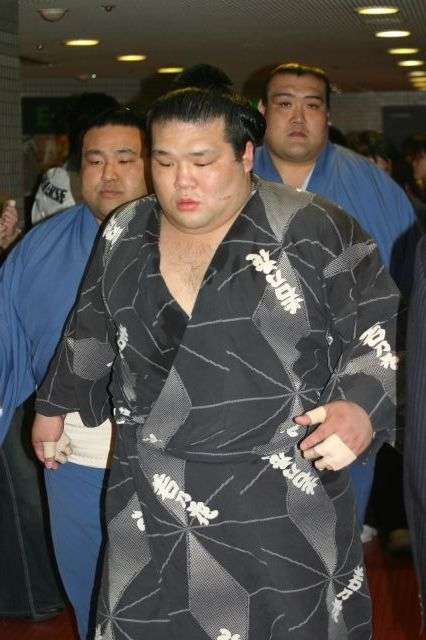 元・東桜山のみんなの大相撲「付け人とは？」（インタビュー ...